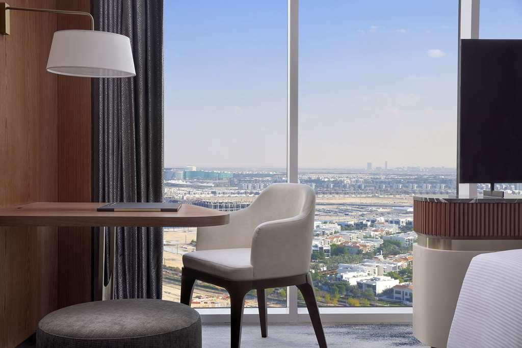 Embassy Suites By Hilton Dubai Business Bay Δωμάτιο φωτογραφία