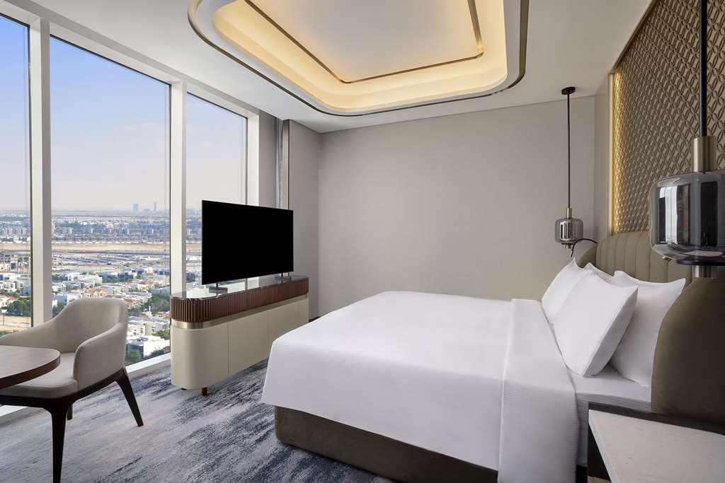 Embassy Suites By Hilton Dubai Business Bay Δωμάτιο φωτογραφία