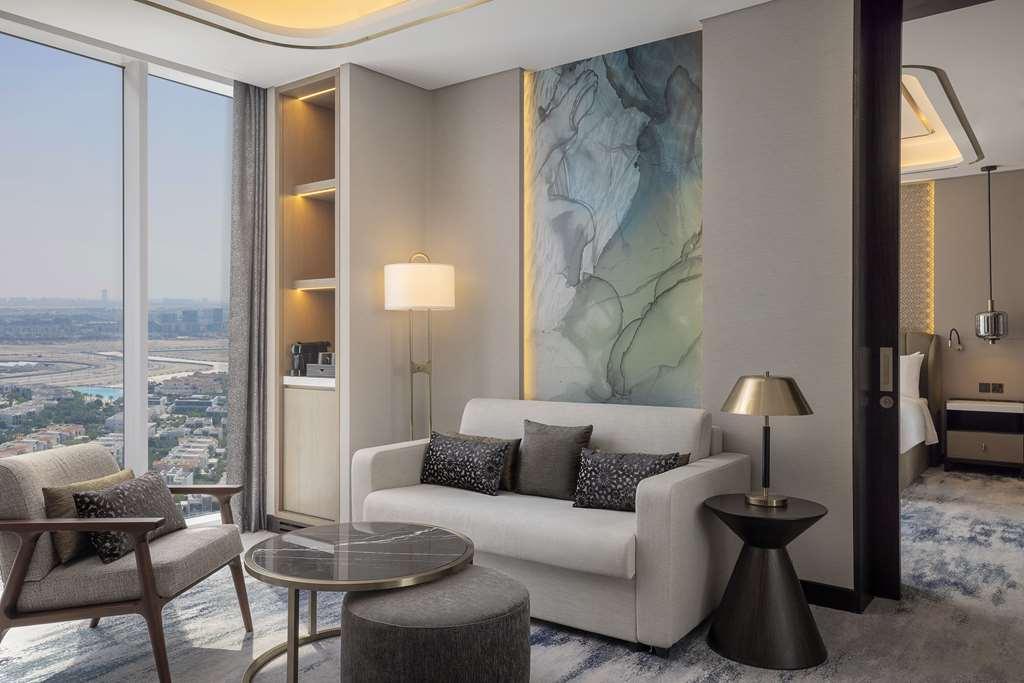 Embassy Suites By Hilton Dubai Business Bay Δωμάτιο φωτογραφία