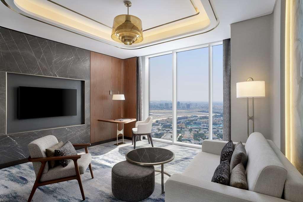 Embassy Suites By Hilton Dubai Business Bay Δωμάτιο φωτογραφία