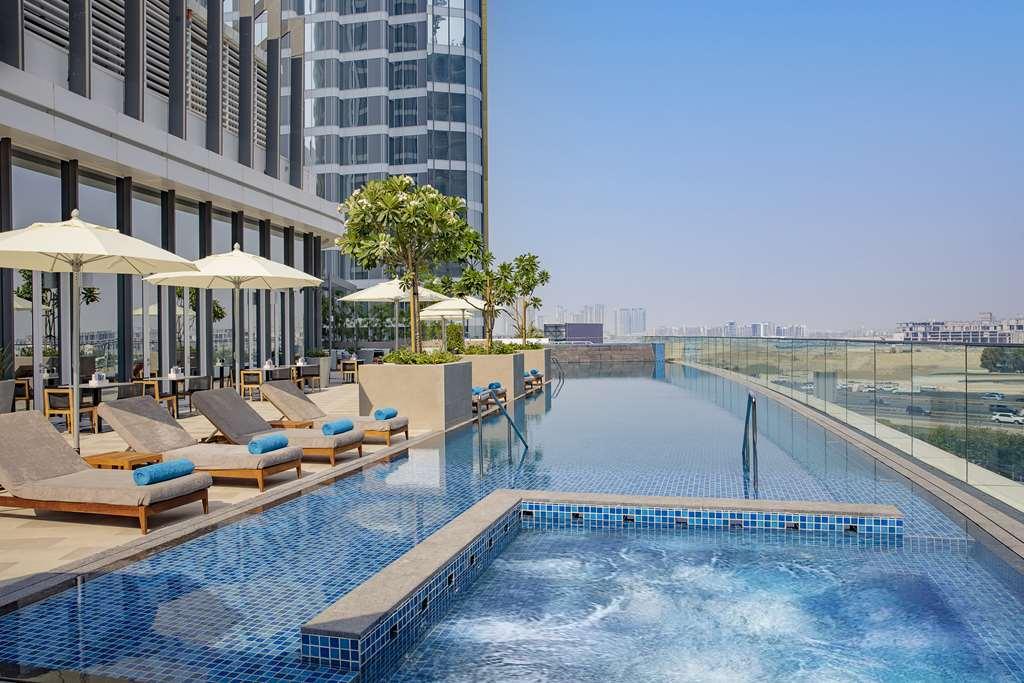 Embassy Suites By Hilton Dubai Business Bay Ανέσεις φωτογραφία